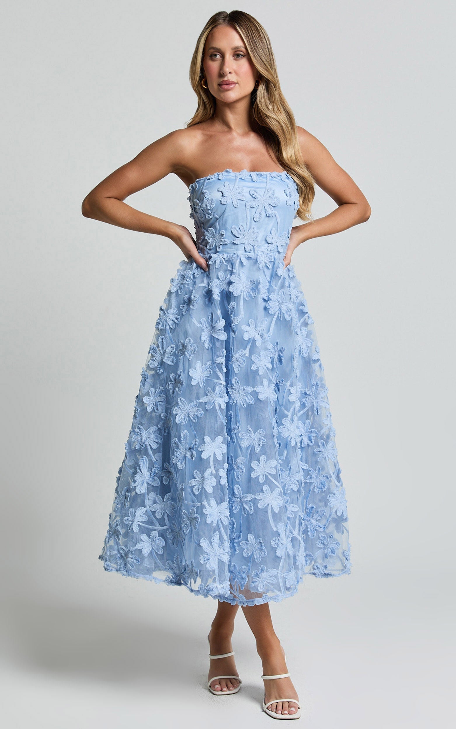 Rheiva Midi Dress - Strapless 3D Embroidery Midi Dress in SOFT BLUE